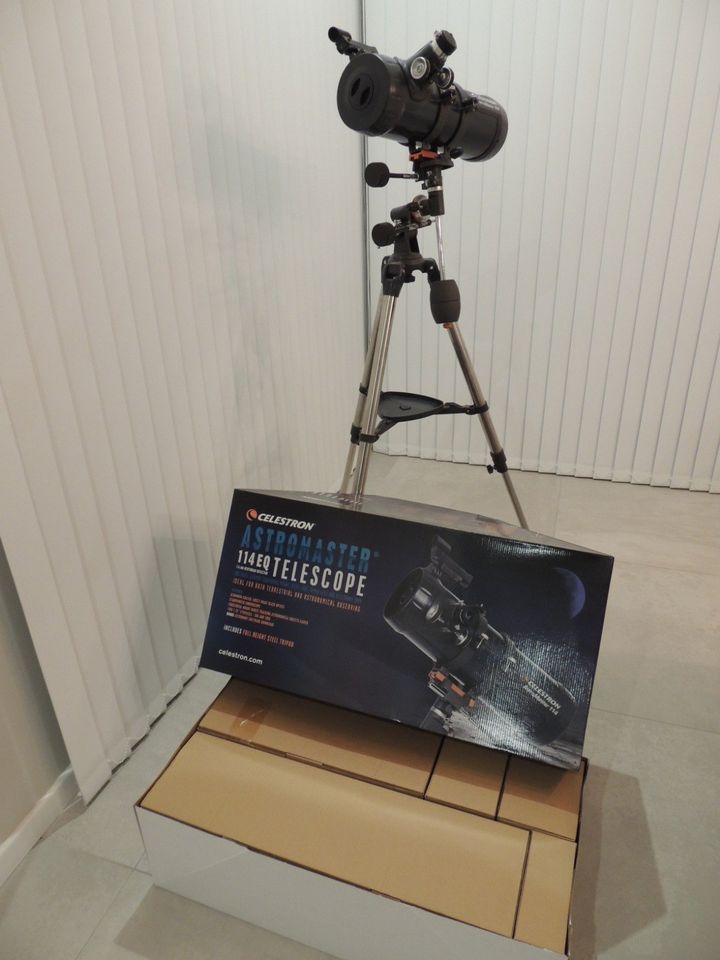 Telescopio Celestron AstroMaster 114EQ